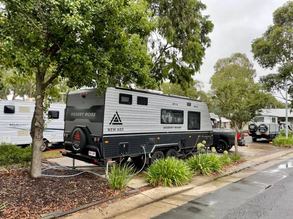 Is it possible to live permanently in an Australian caravan park?