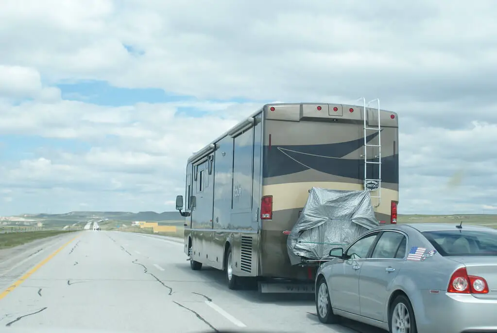 Can I Tow A Car With My Motorhome?